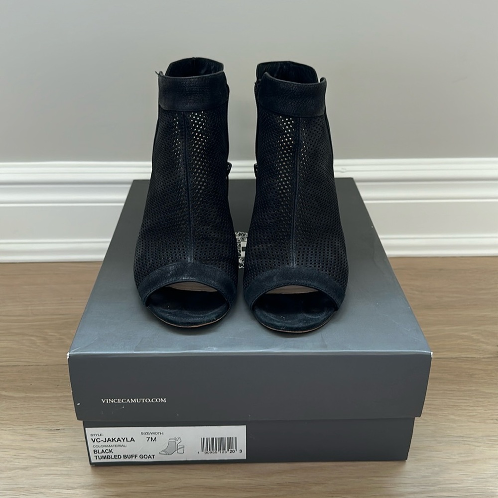 Vince Camuto Jakayla Black Heels - 7